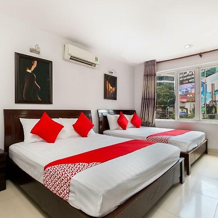 Oyo 375 Hoa Binh Hotel Дананг Екстер'єр фото