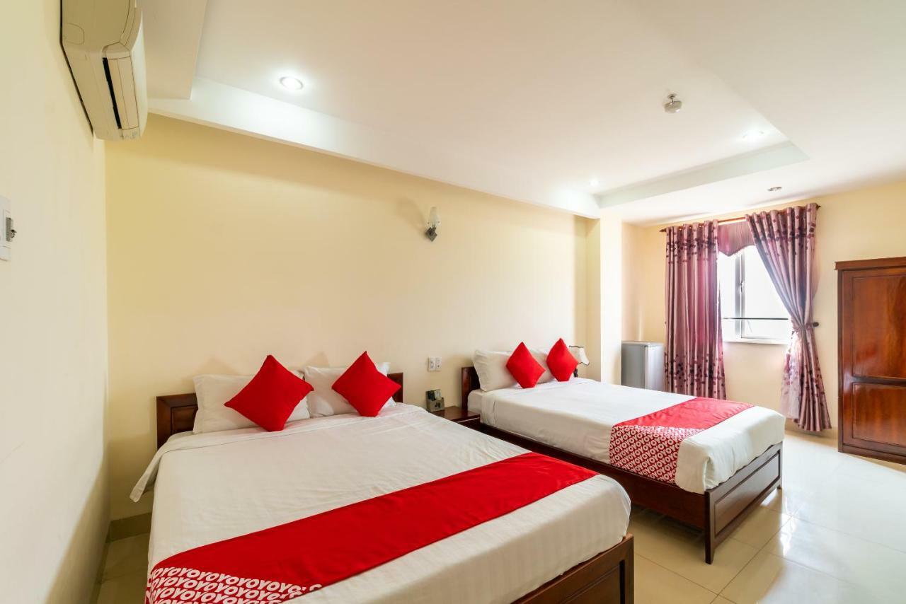 Oyo 375 Hoa Binh Hotel Дананг Екстер'єр фото