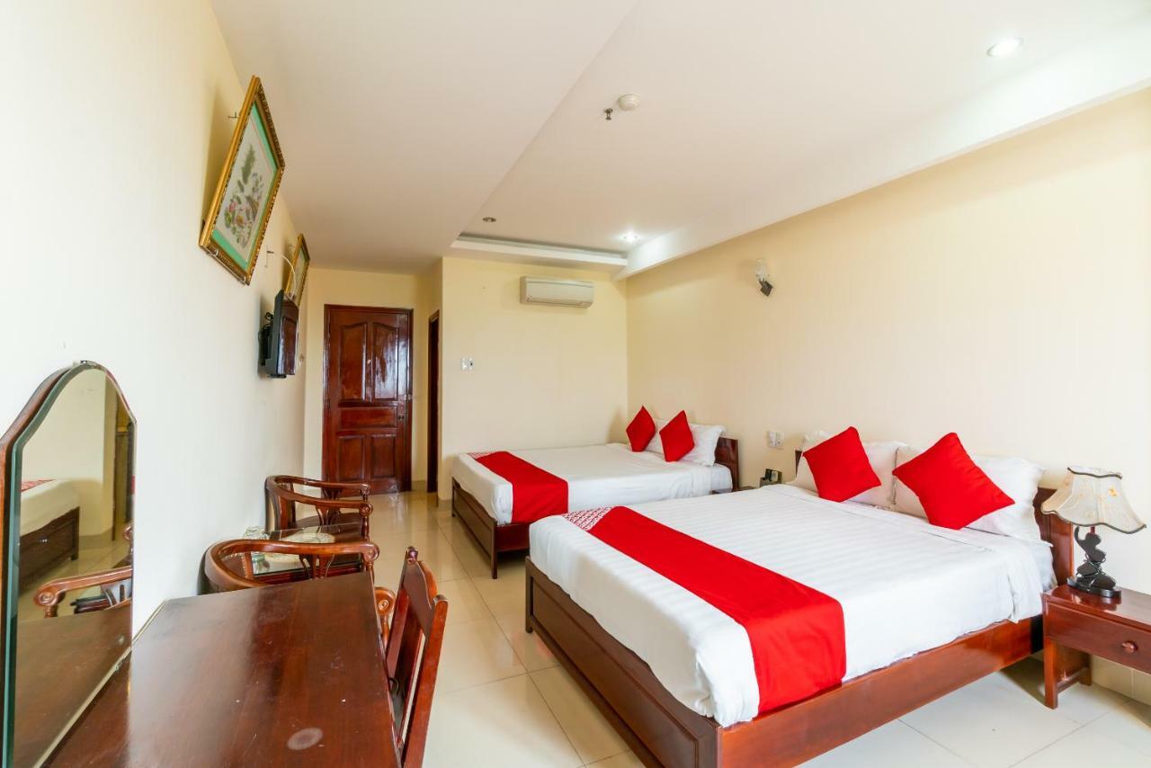 Oyo 375 Hoa Binh Hotel Дананг Екстер'єр фото